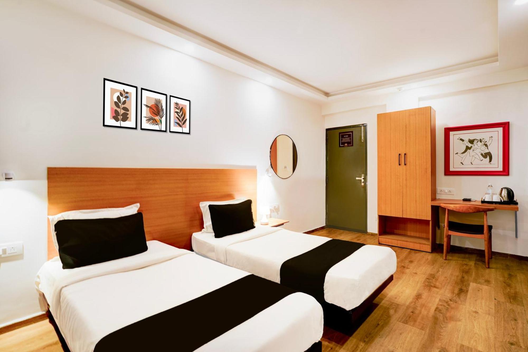 Hotel Super Townhouse Jayanagar Bengalúr Exteriér fotografie
