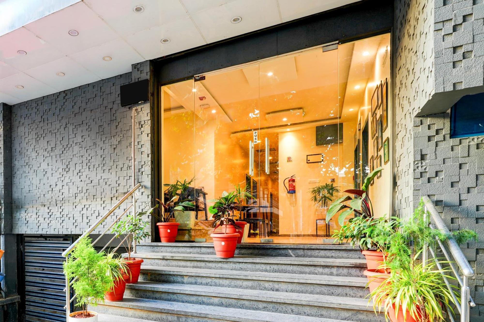Hotel Super Townhouse Jayanagar Bengalúr Exteriér fotografie